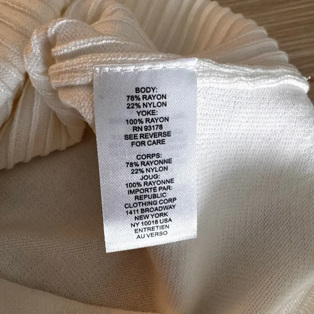 NWT Tahari Ivory Ribbed Knit Sheer Mesh Yoke Sleeveless Top Size Large - Picture 9 of 9